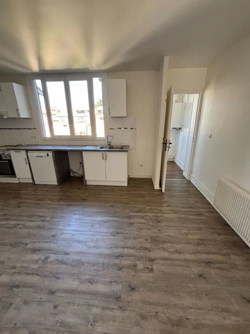 Appartement à louer, 78m², Reims