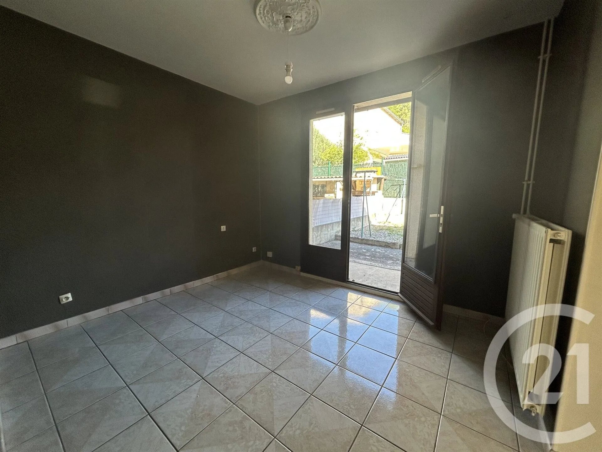 Maison à louer, 90m², Limoux