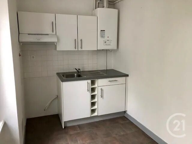 Appartement à louer, 35m², Fougères