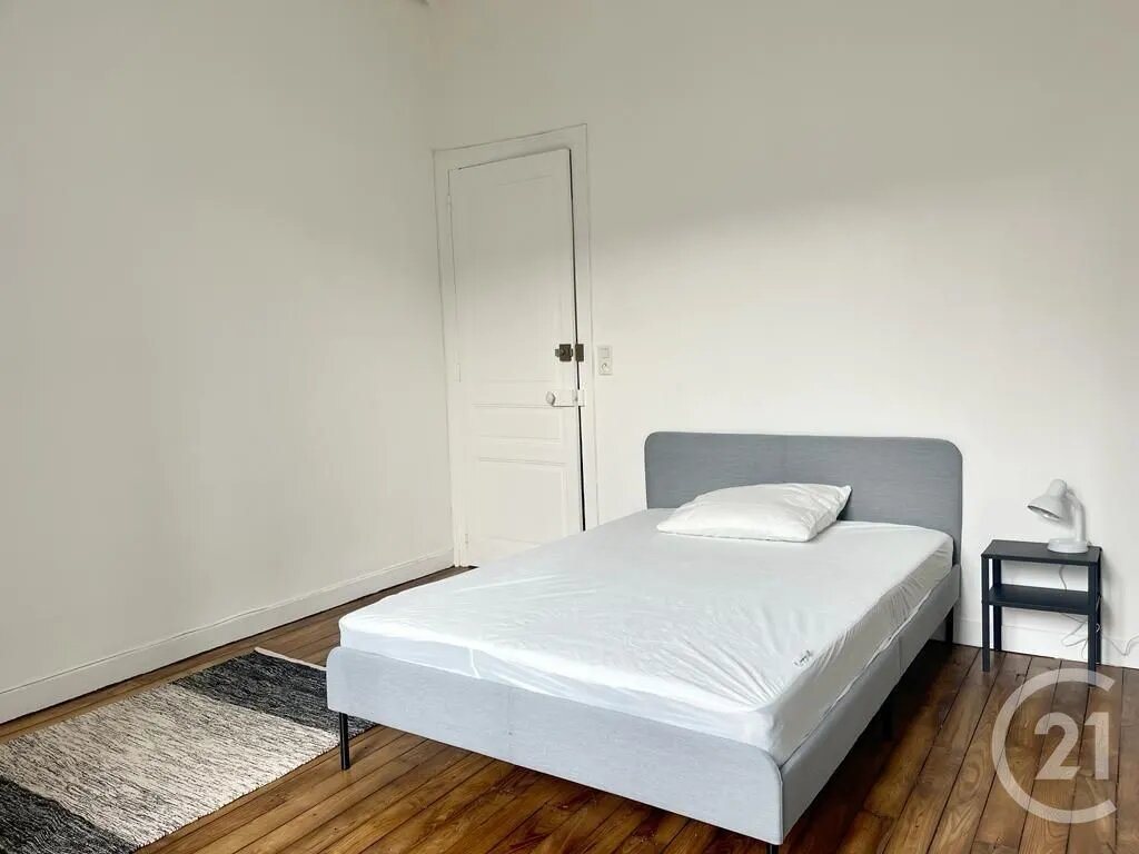 Appartement à louer, 16m², Fougères