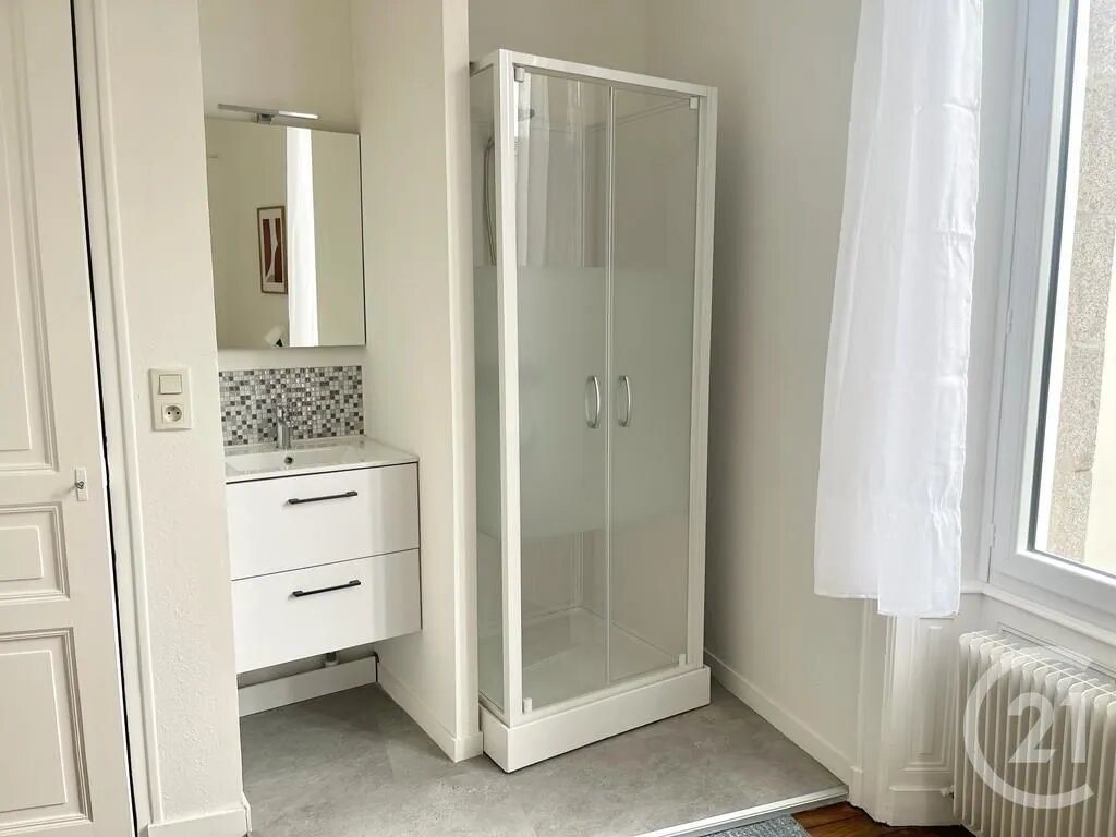 Appartement à louer, 16m², Fougères