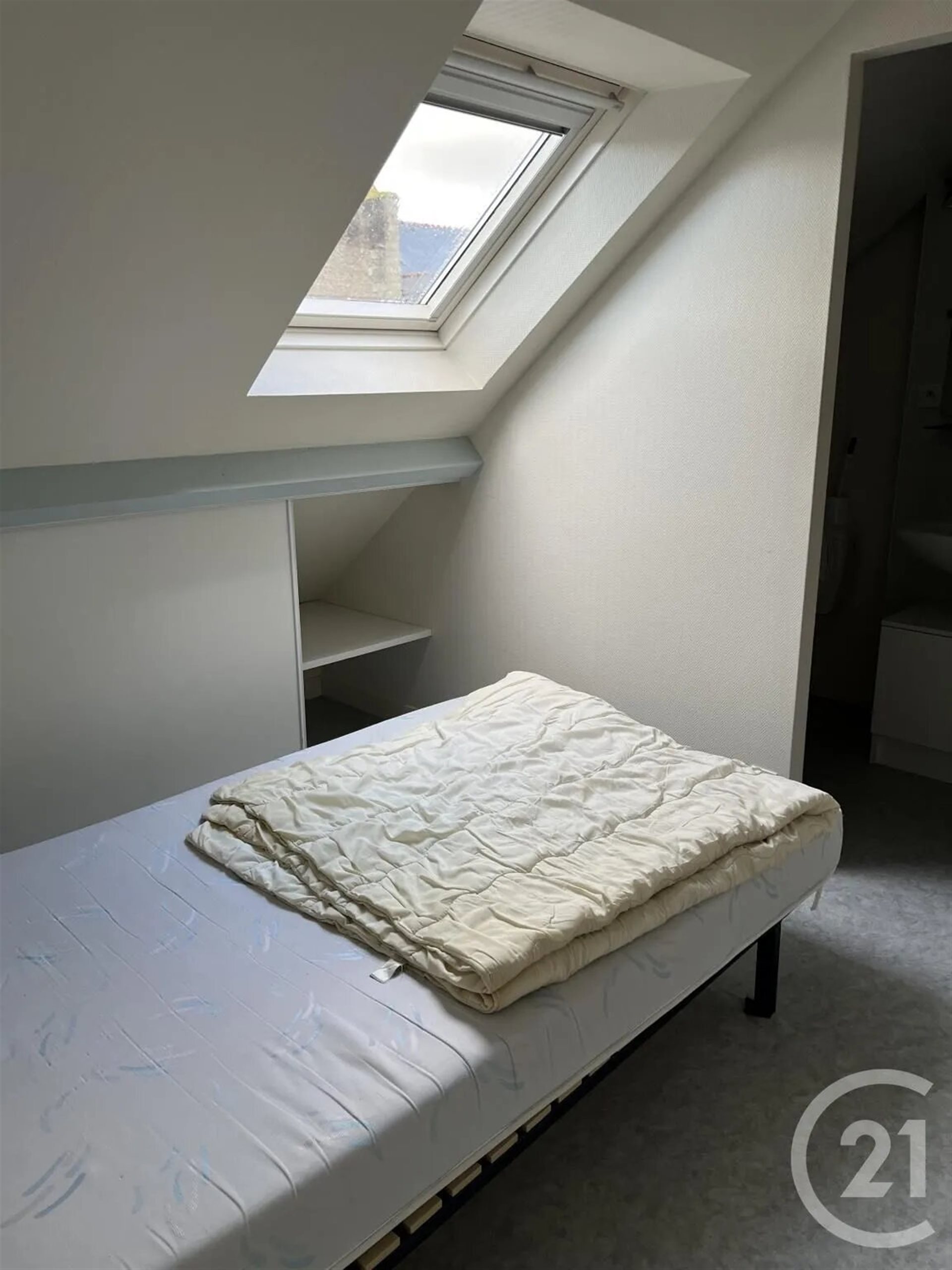 Appartement à louer, 15m², Fougères