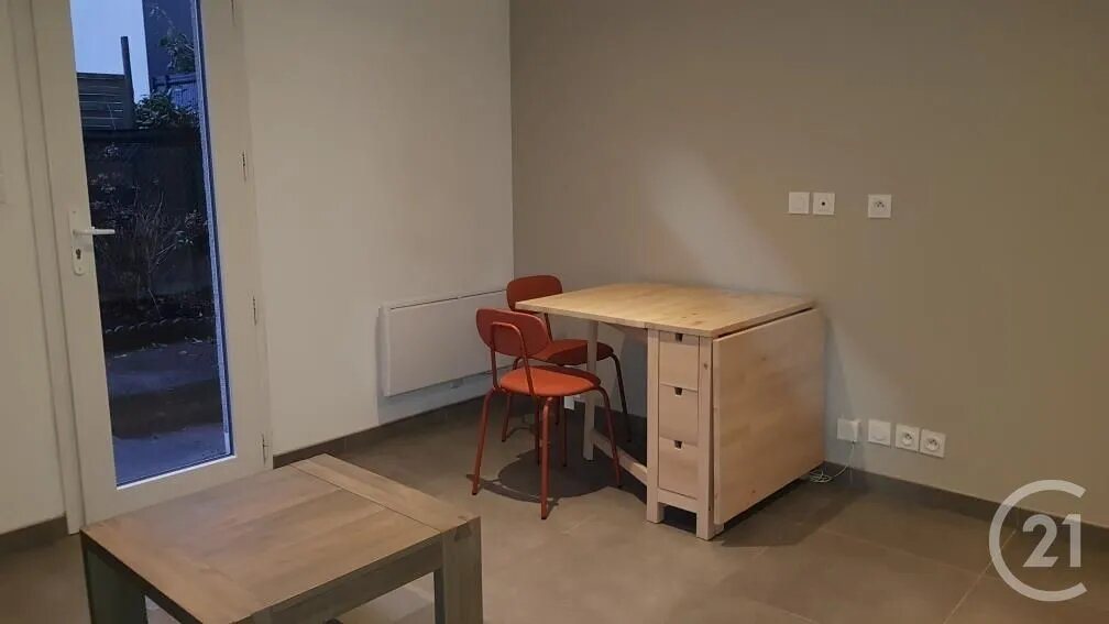 Maison à louer, 35m², Fougères