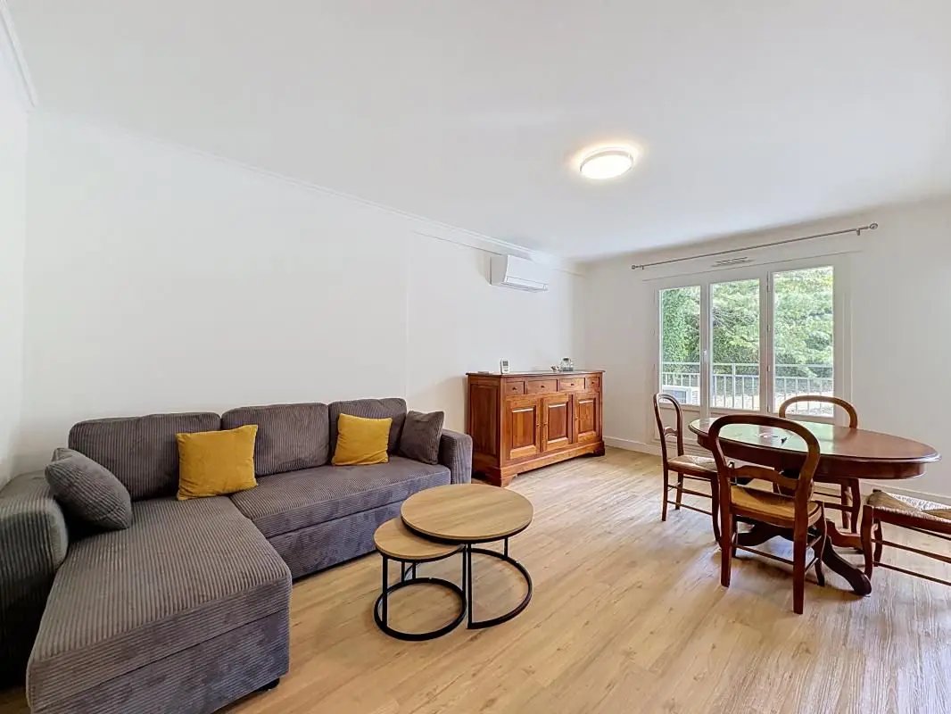 Appartement à louer, 86m², Sainte-Foy-lès-Lyon