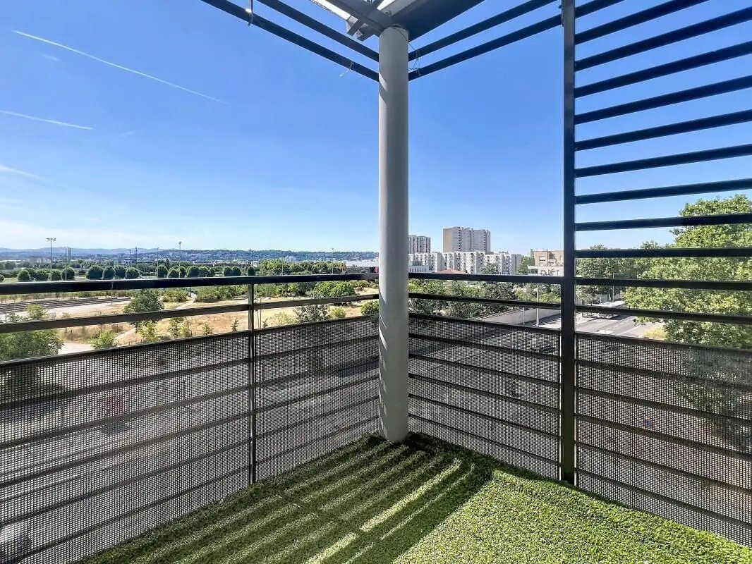 Appartement à louer, 84m², Vénissieux