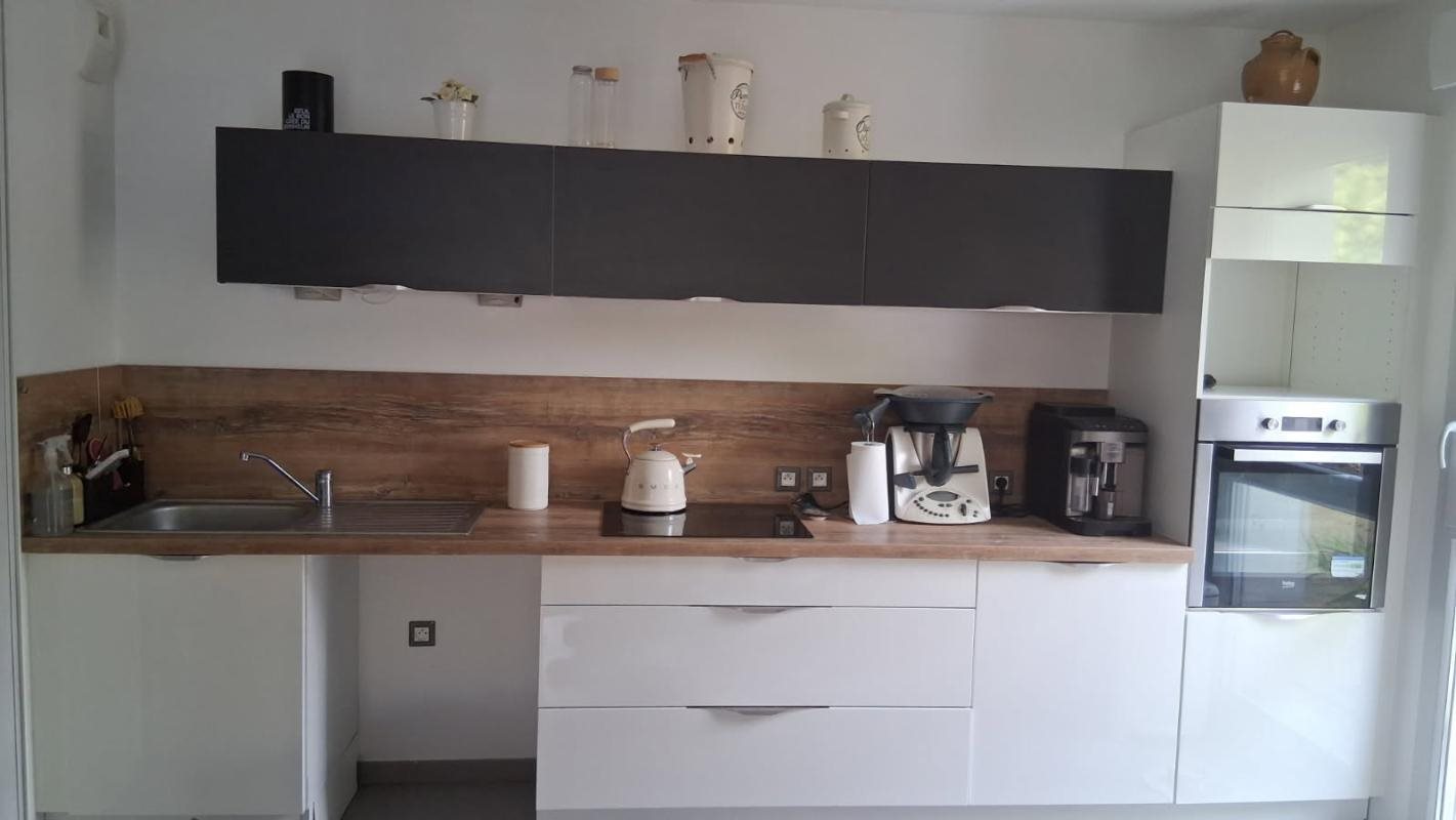 Appartement à louer, 76m², Meyzieu