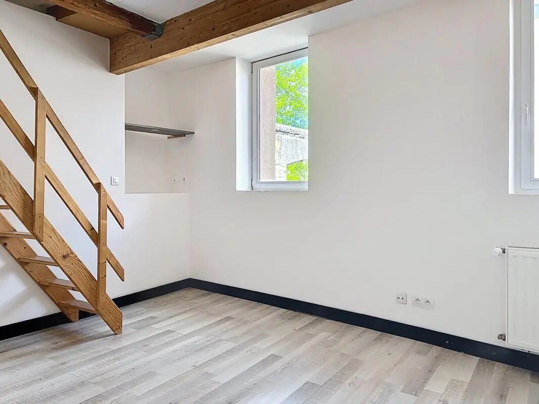 Appartement à louer, 60m², Limonest
