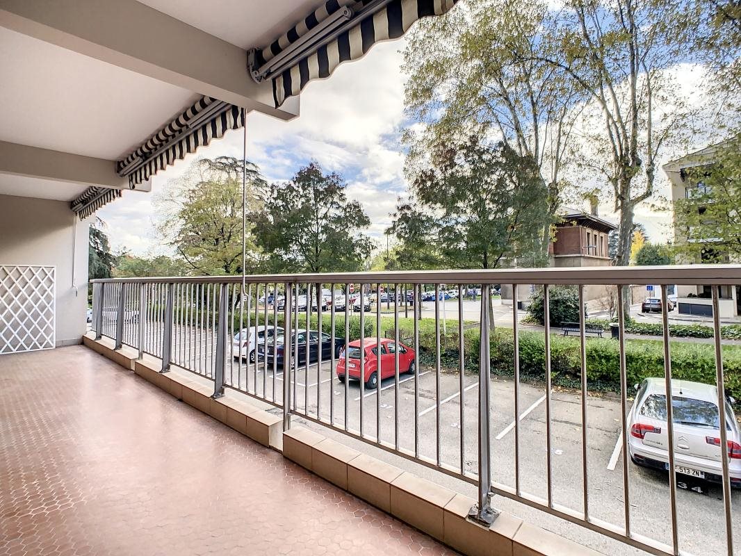 Appartement à louer, 75m², Ecully