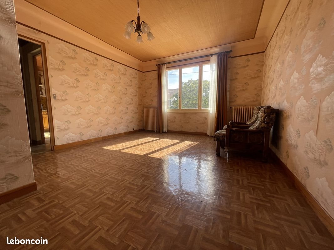 Maison à vendre, 110m², Vaux-le-Pénil