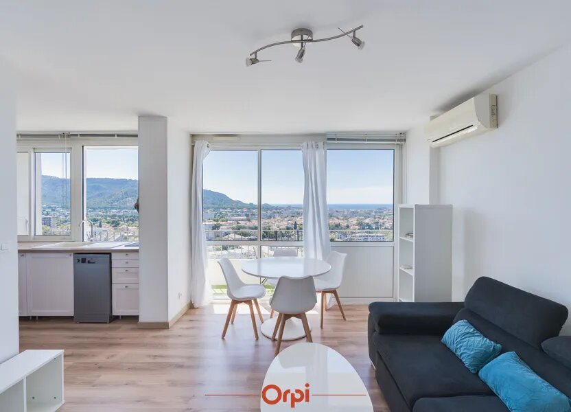 Appartement à louer, 41m², Marseille 9ème