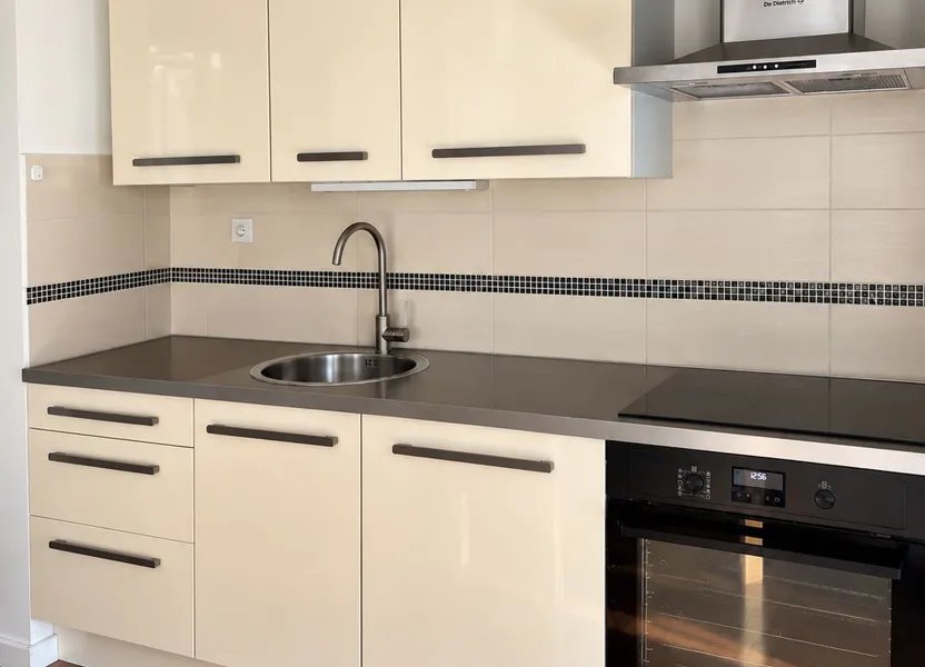 Appartement à louer, 45m², Marseille 12ème