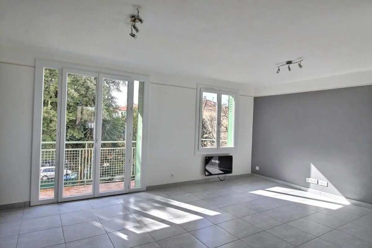 Appartement à louer, 60m², Marseille 12ème