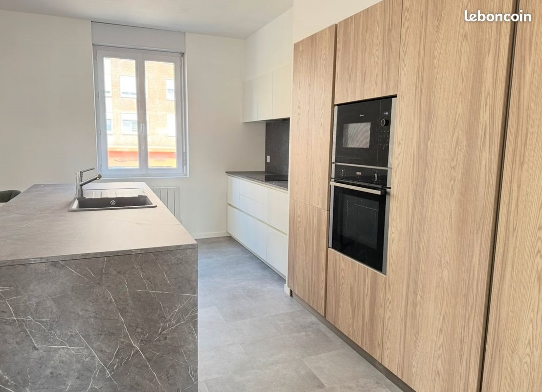 Appartement à louer, 66m², Armentières