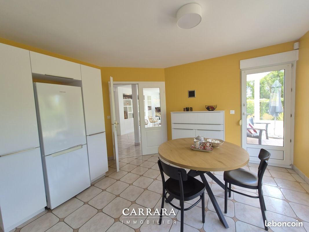 Maison à louer, 220m², Scy-Chazelles