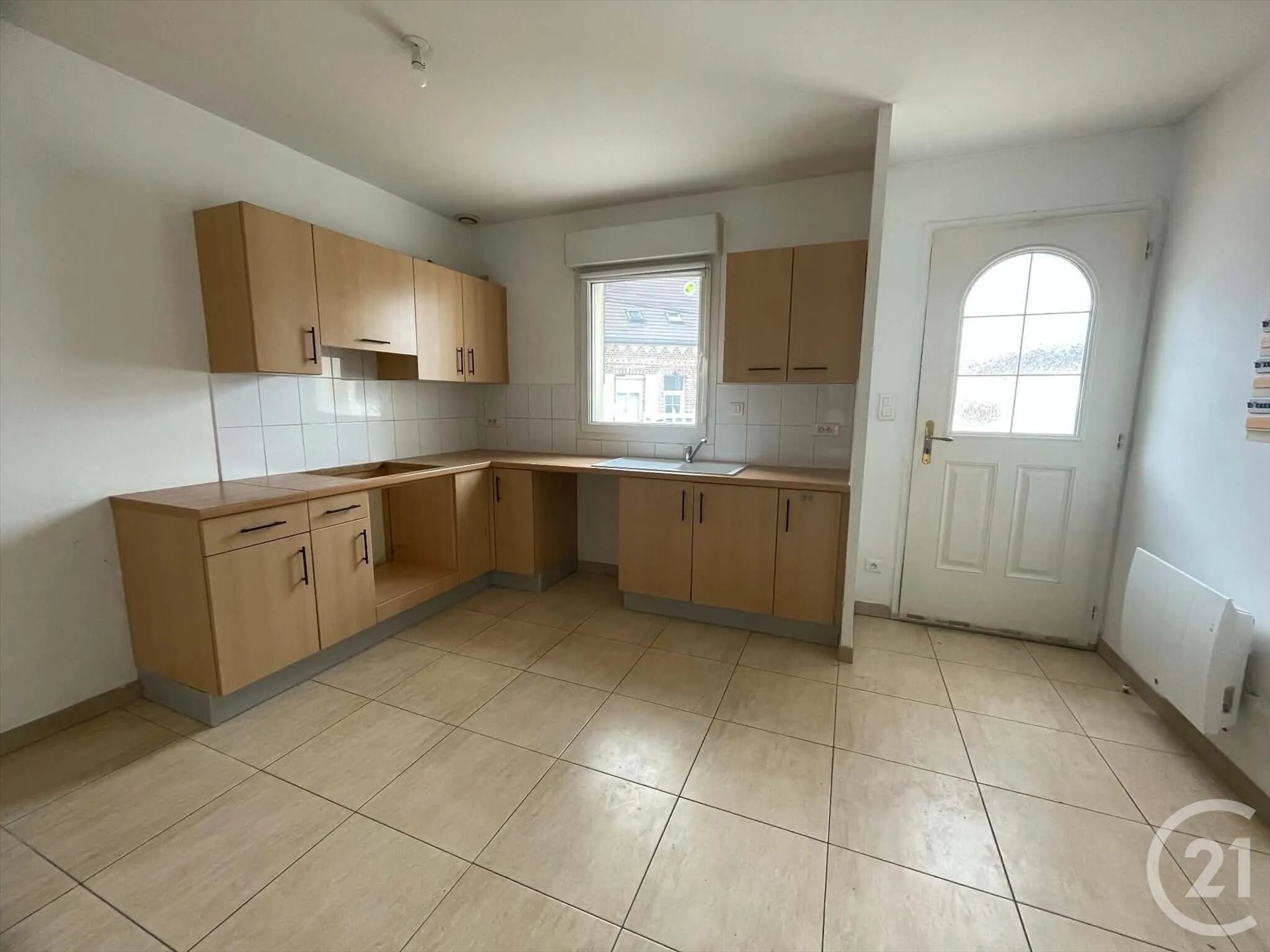Maison à louer, 90m², Lacroix-Saint-Ouen
