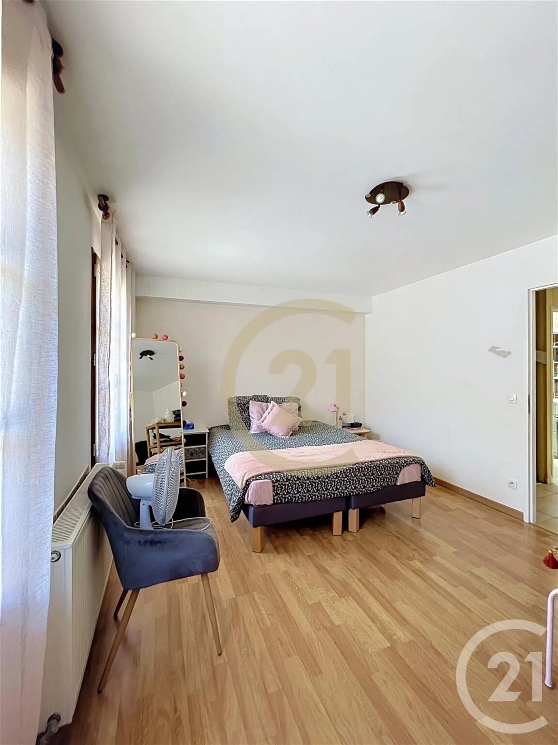 Appartement à louer, 60m², Jaux