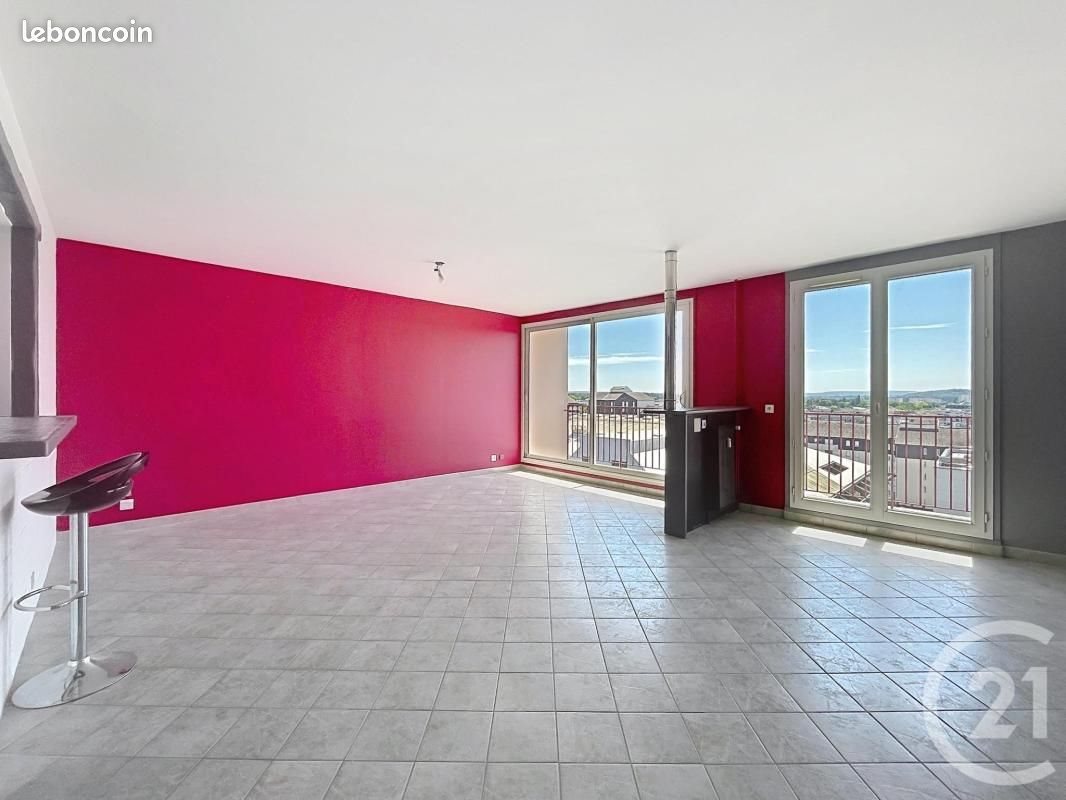 Appartement à vendre, 82m², Compiègne