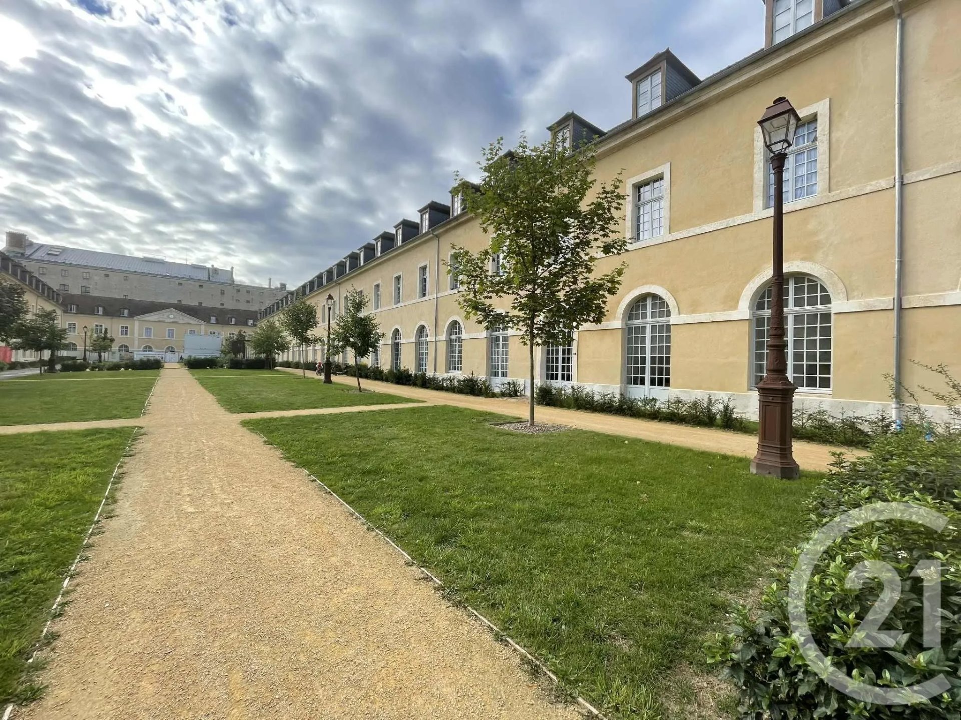Appartement à louer, 75m², Compiègne