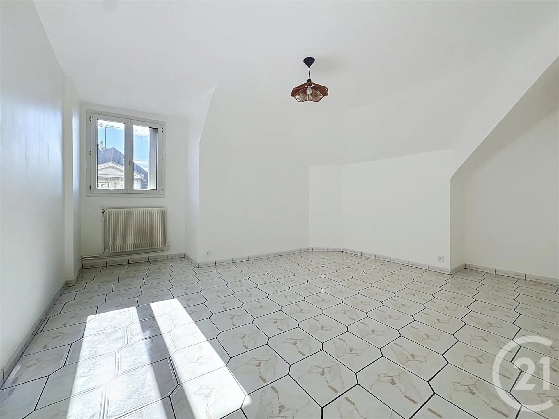 Appartement à vendre, 74m², Compiègne