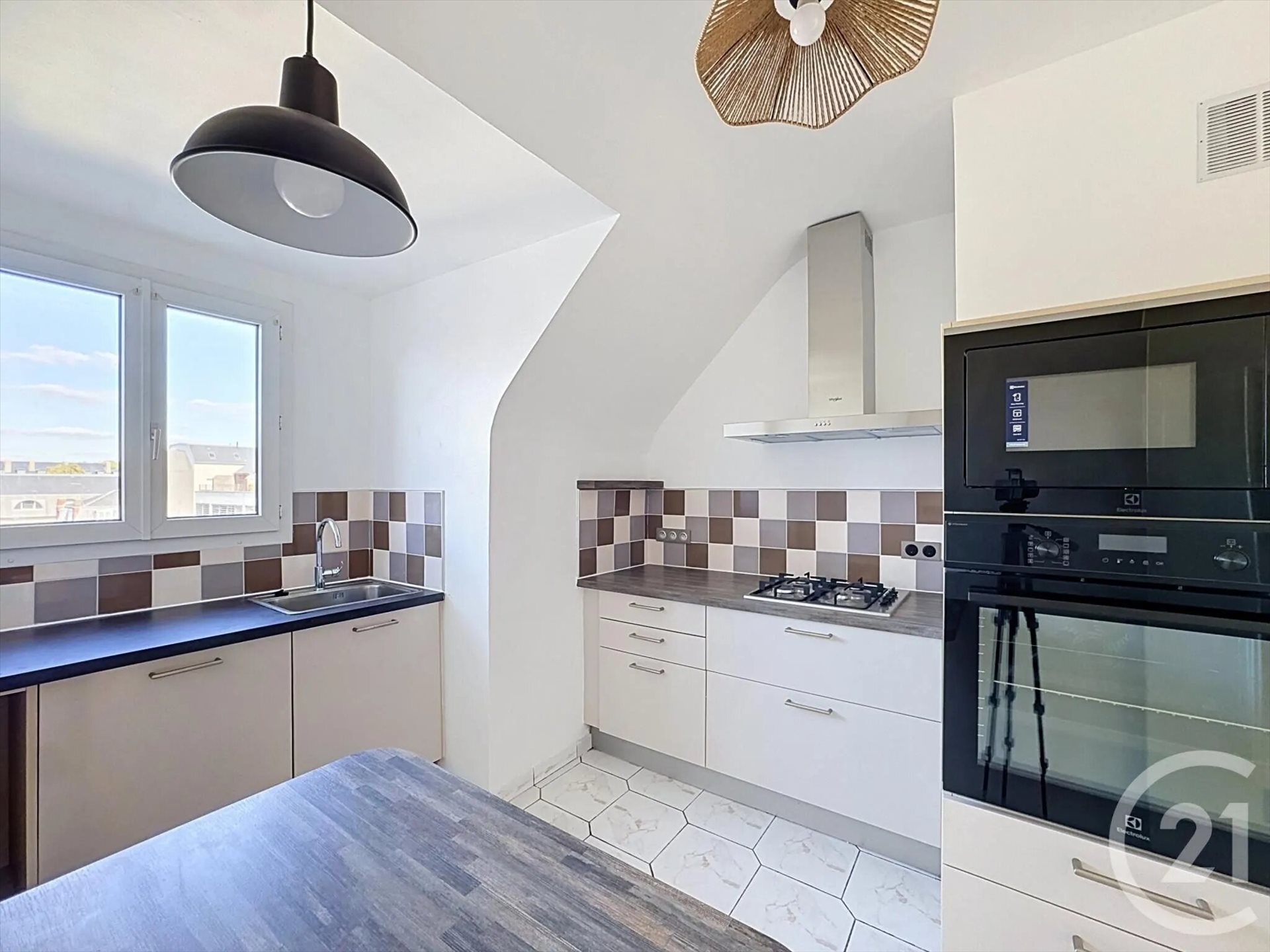 Appartement à vendre, 74m², Compiègne