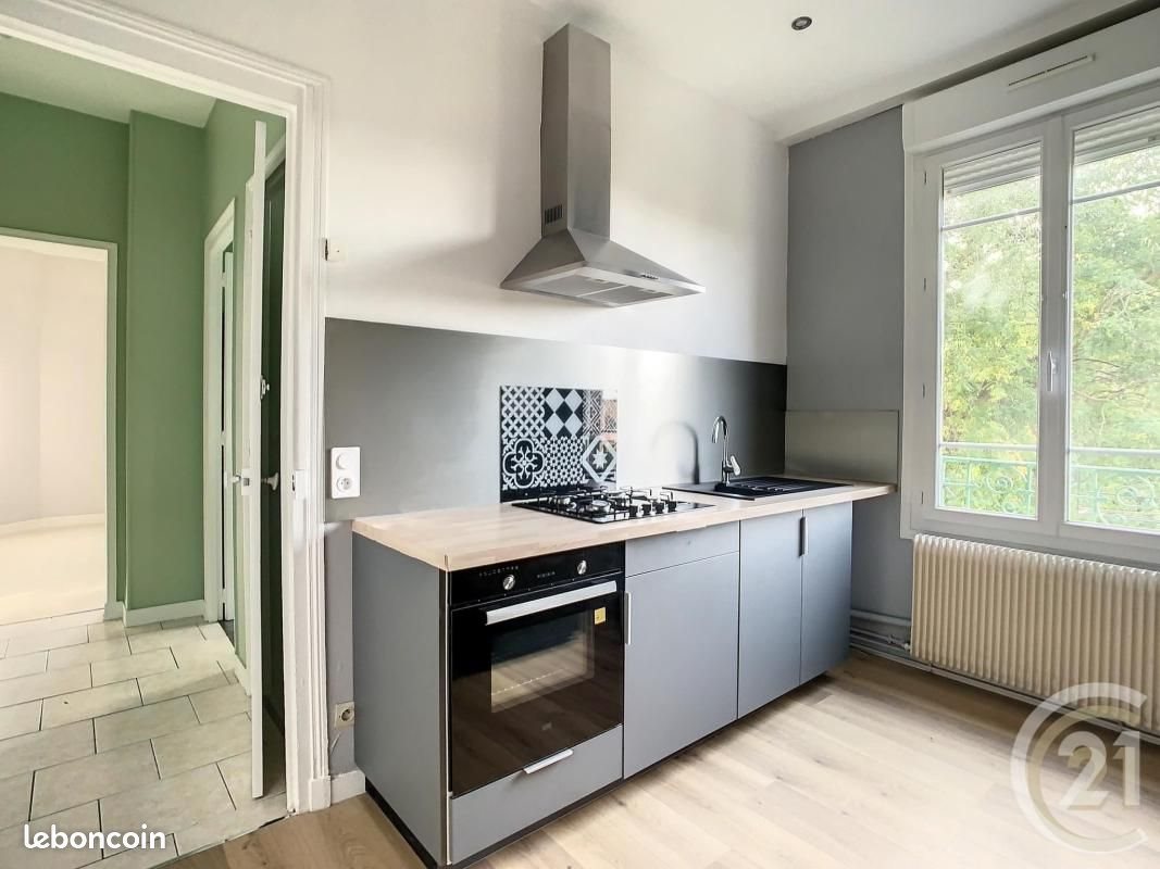Appartement à louer, 35m², Compiègne