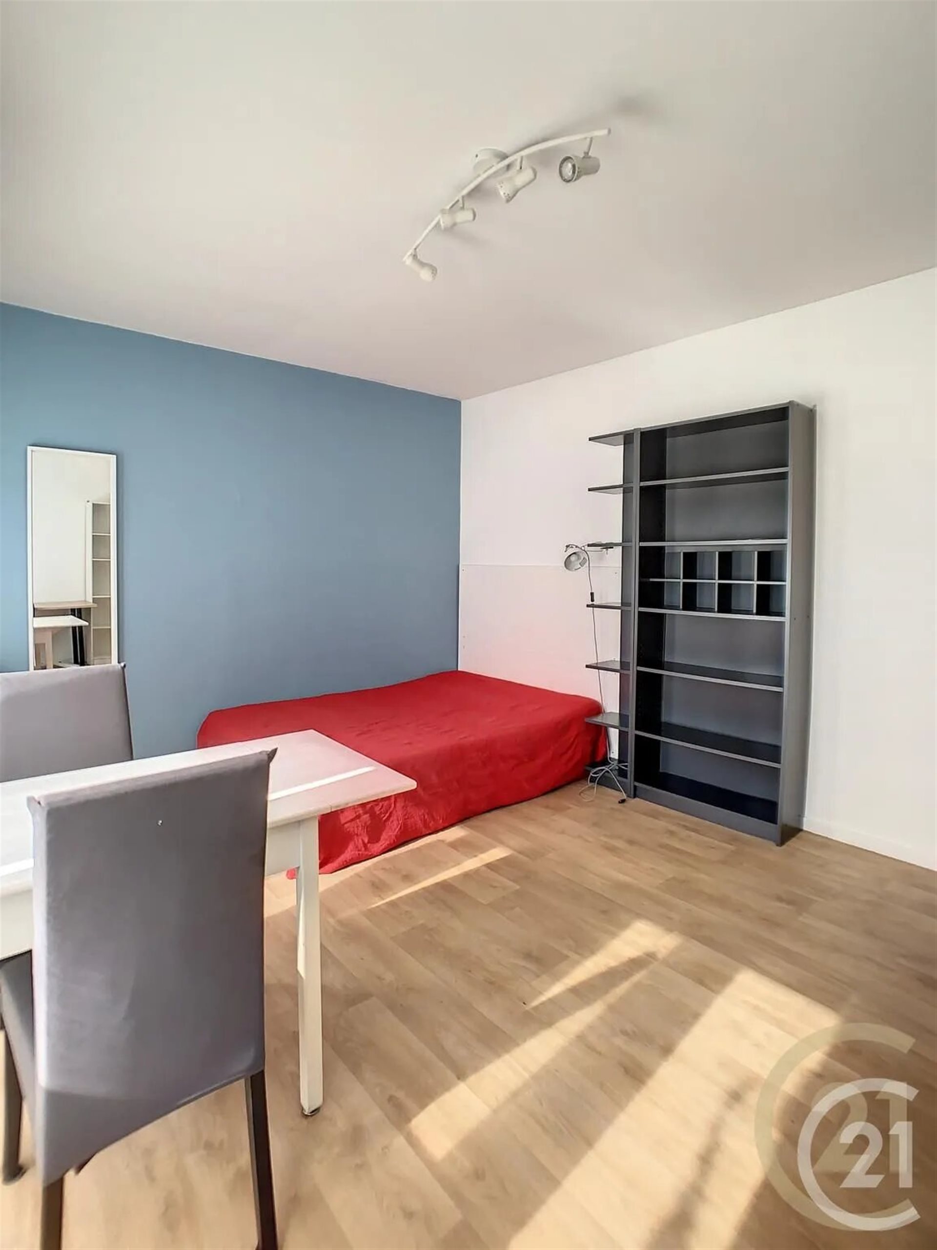 Appartement à louer, 27m², Compiègne