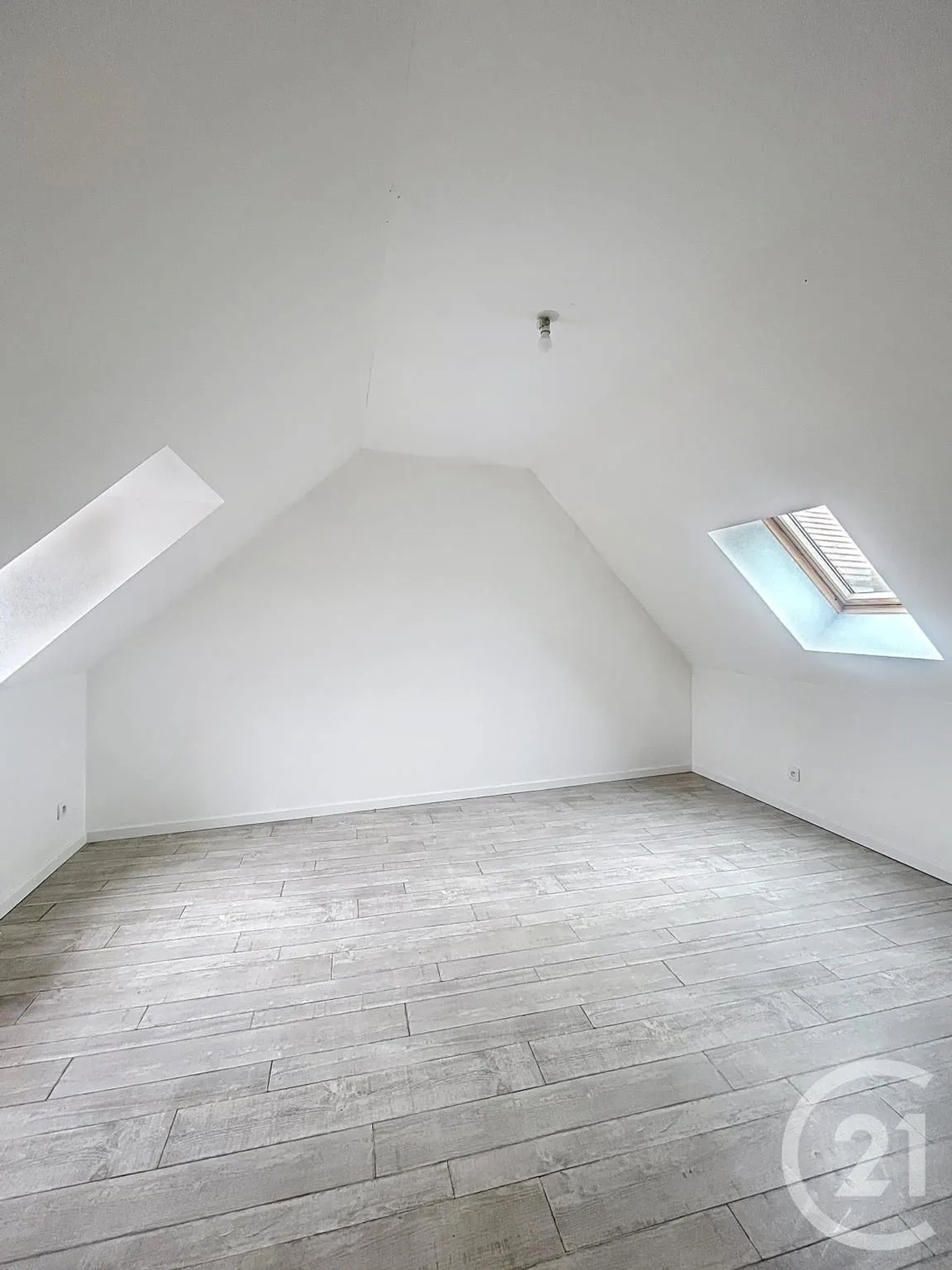 Appartement à louer, 56m², Lacroix-Saint-Ouen