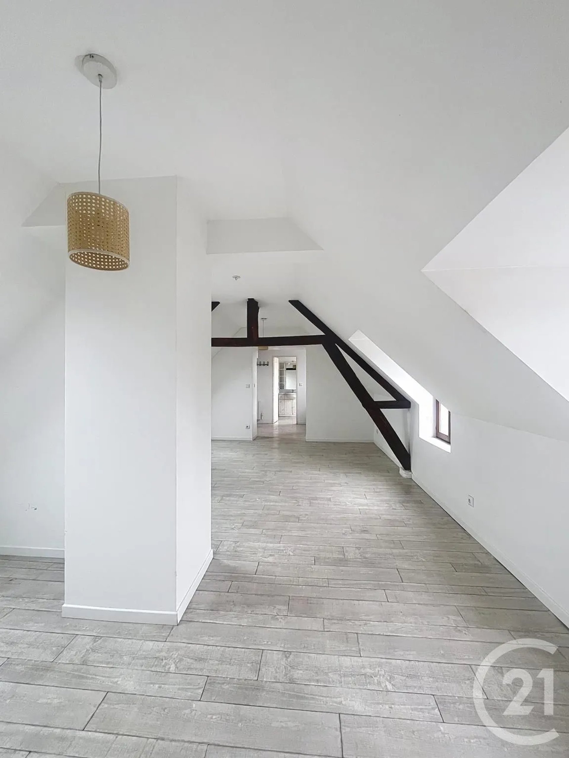 Appartement à louer, 56m², Lacroix-Saint-Ouen