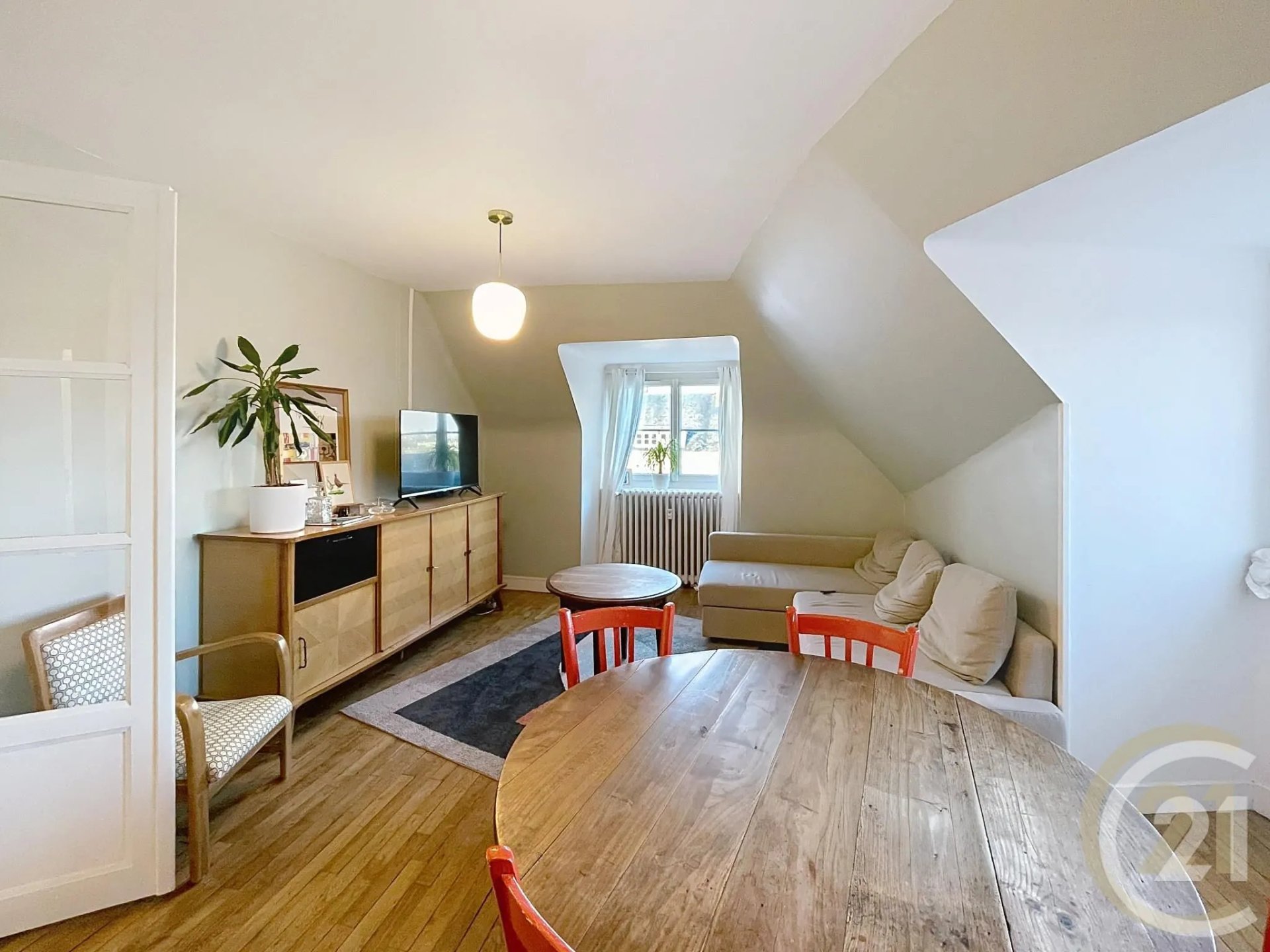 Appartement à louer, 71m², Compiègne