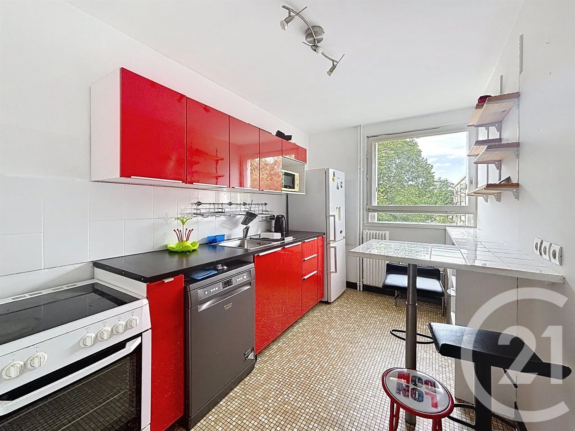 Appartement à vendre, 68m², Compiègne