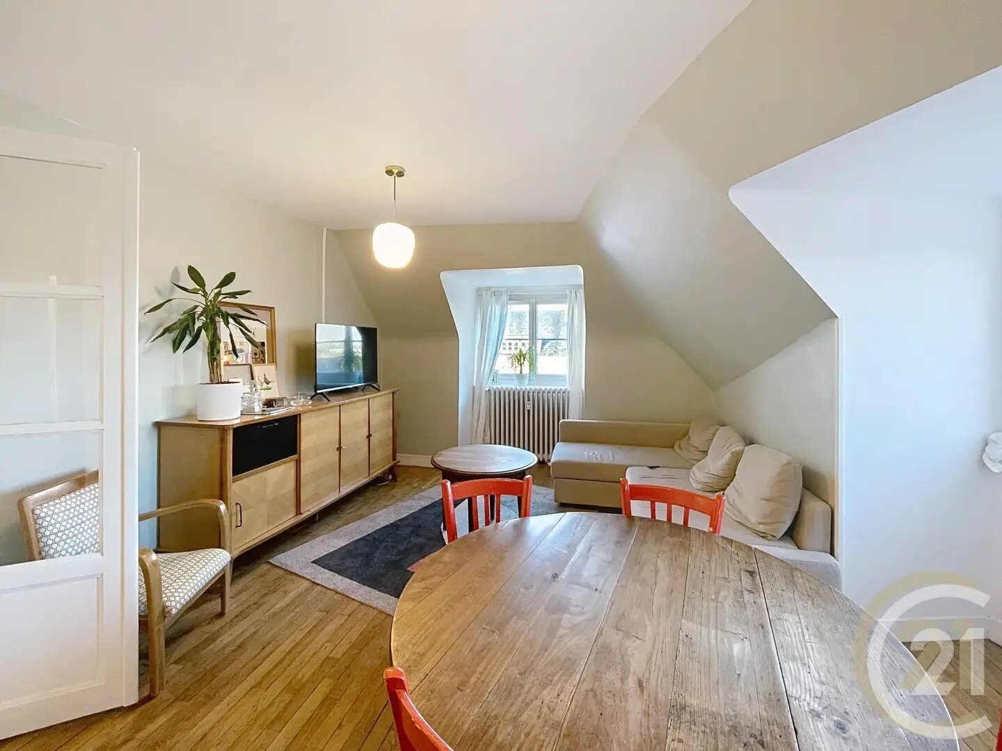 Appartement à louer, 71m², Compiègne