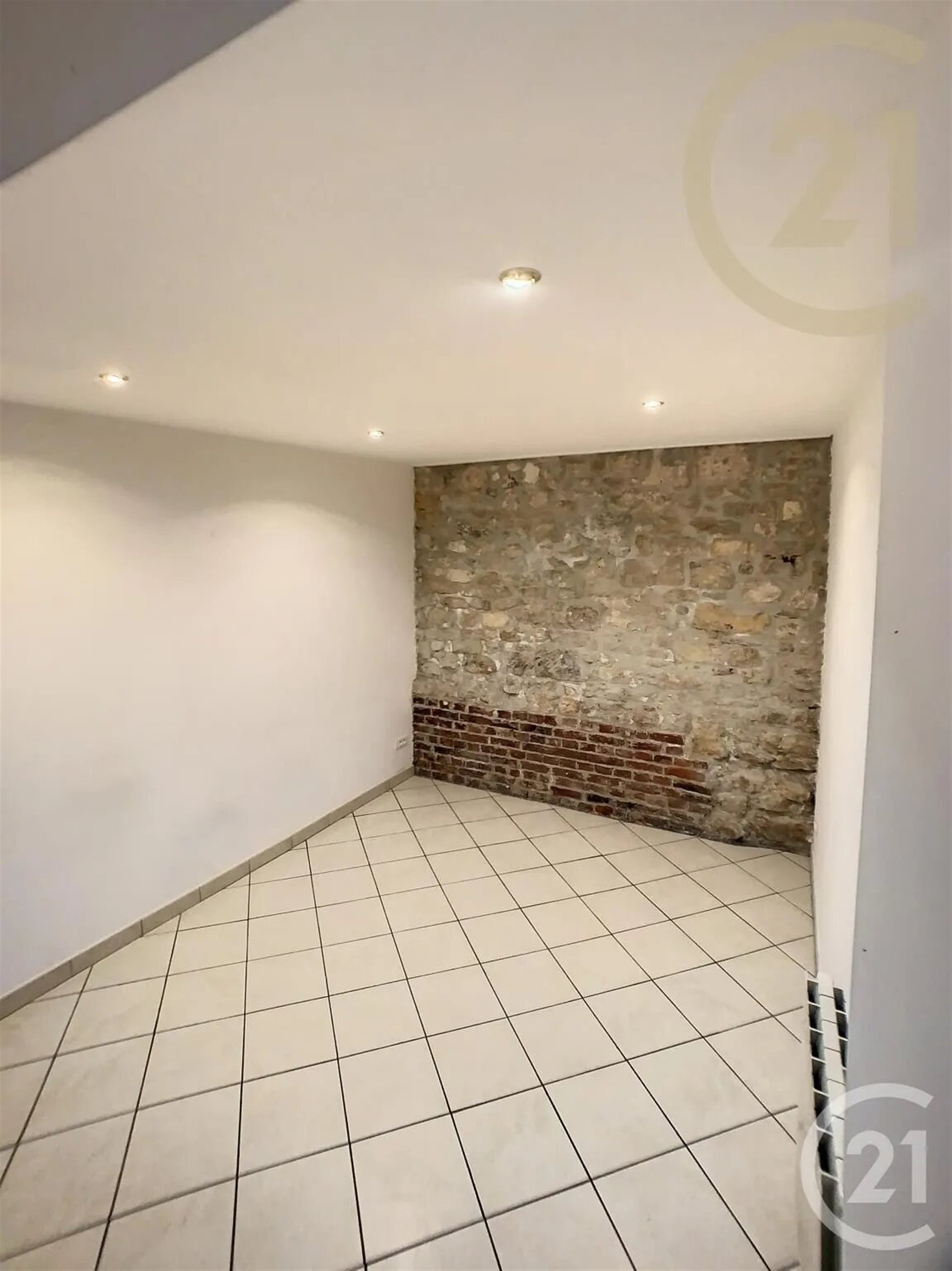 Maison à louer, 80m², Compiègne