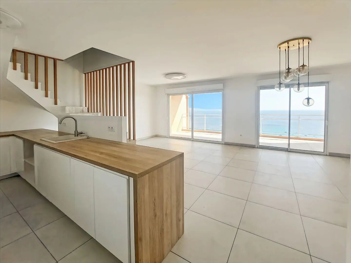 Appartement à louer, 110m², Ajaccio