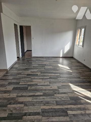 Appartement à louer, 42m², Neuville-Saint-Rémy