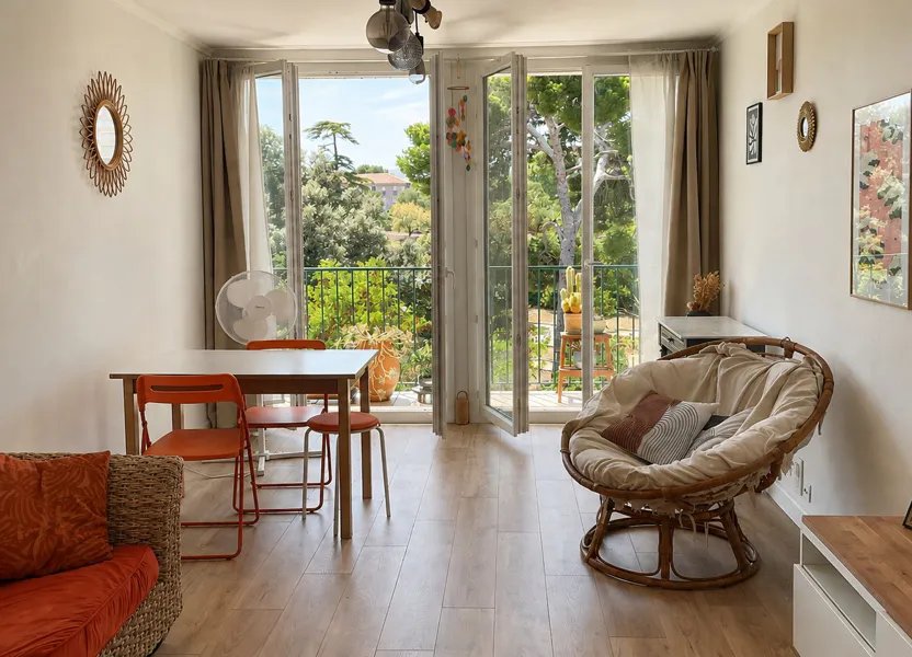 Appartement à louer, 53m², Marseille 10ème