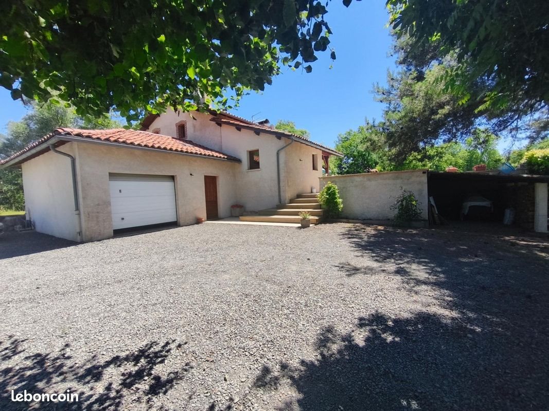 Maison à vendre, 132m², Arpajon-sur-Cère