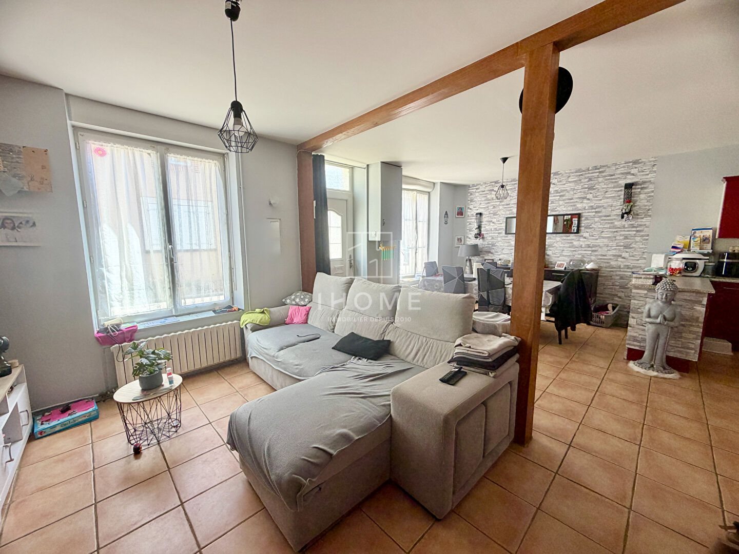 Maison à vendre, 102m², Saint-Célerin