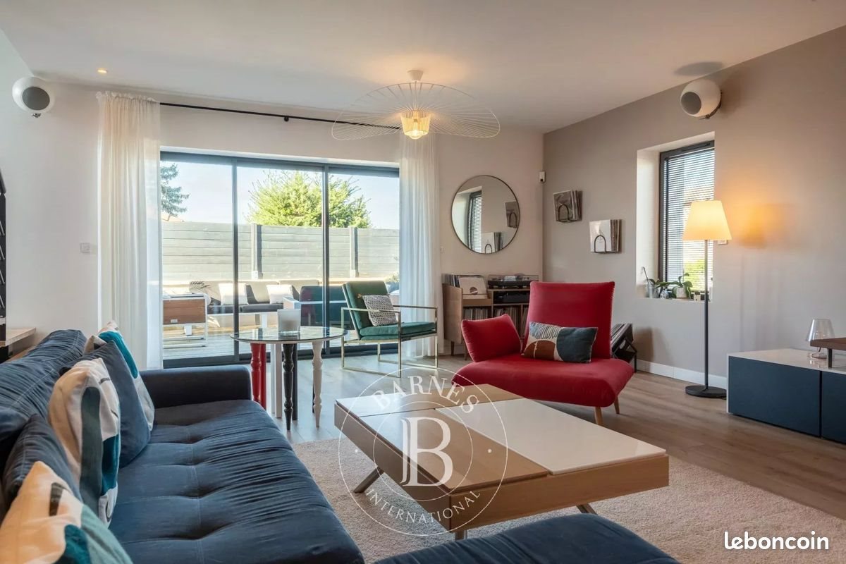 Maison à vendre, 204m², La Tour-de-Salvagny