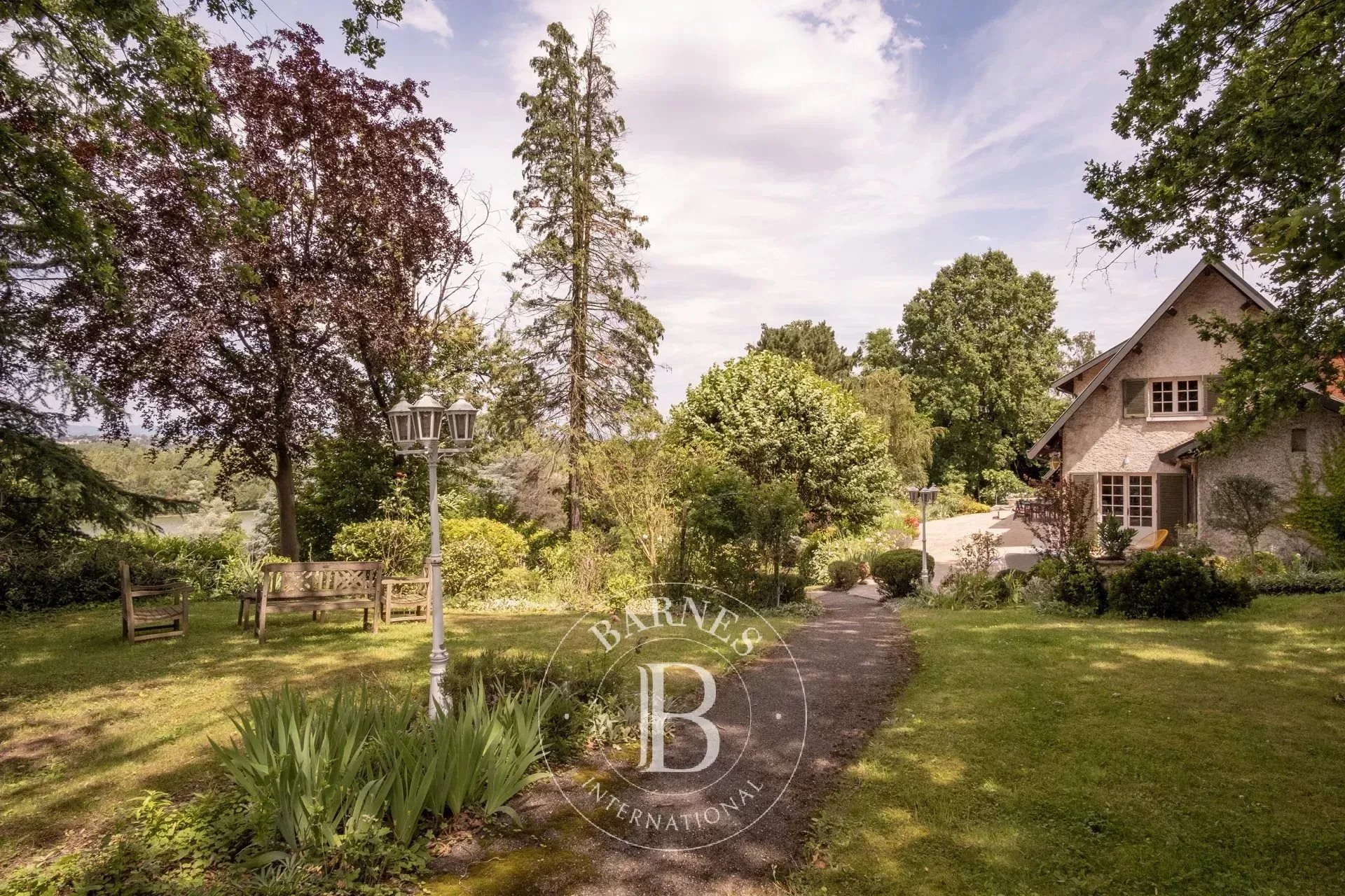 Maison à vendre, 357m², Saint-Bernard