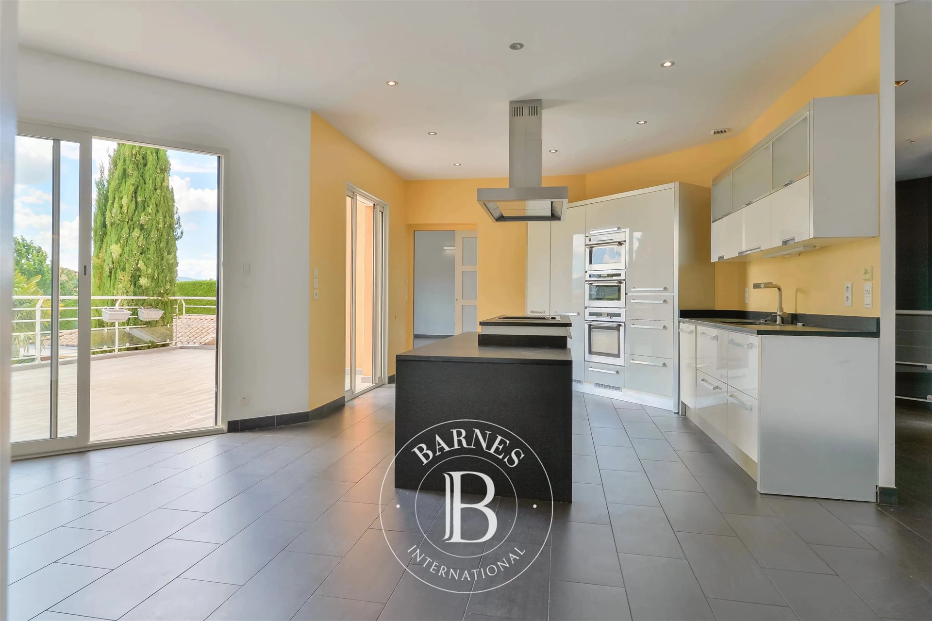 Maison à vendre, 325m², Vourles