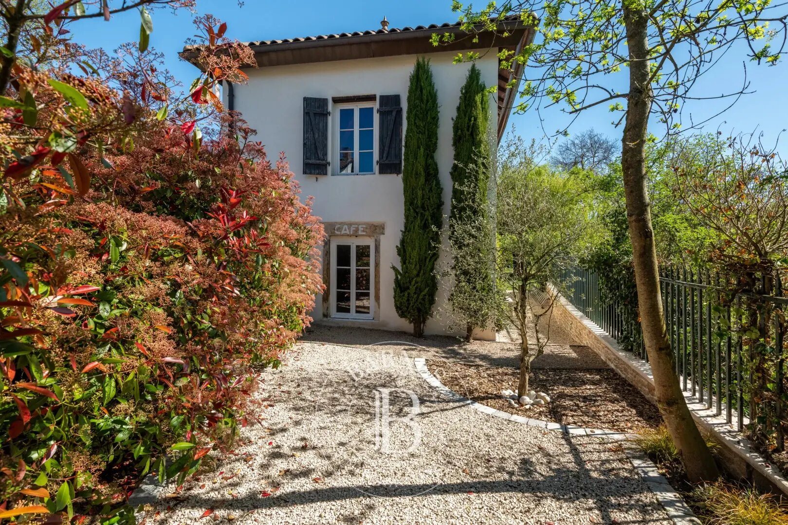 Maison à vendre, 221m², Massieux