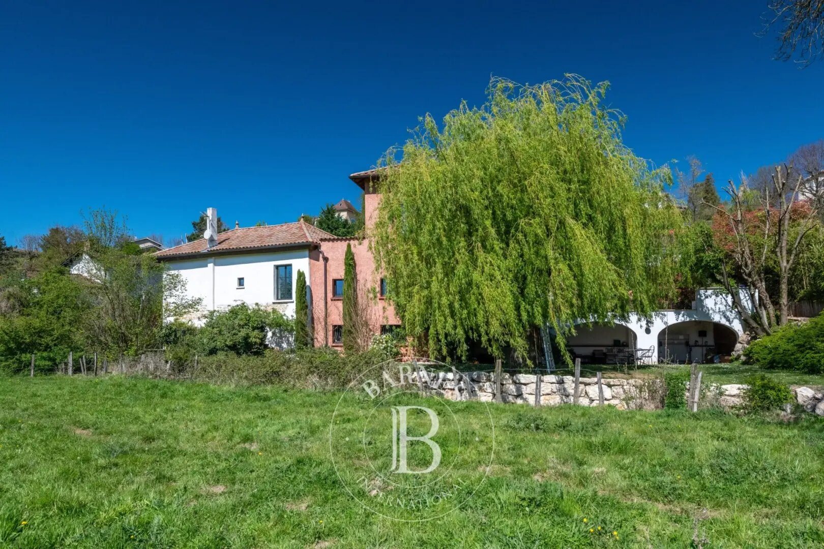 Maison à vendre, 221m², Massieux