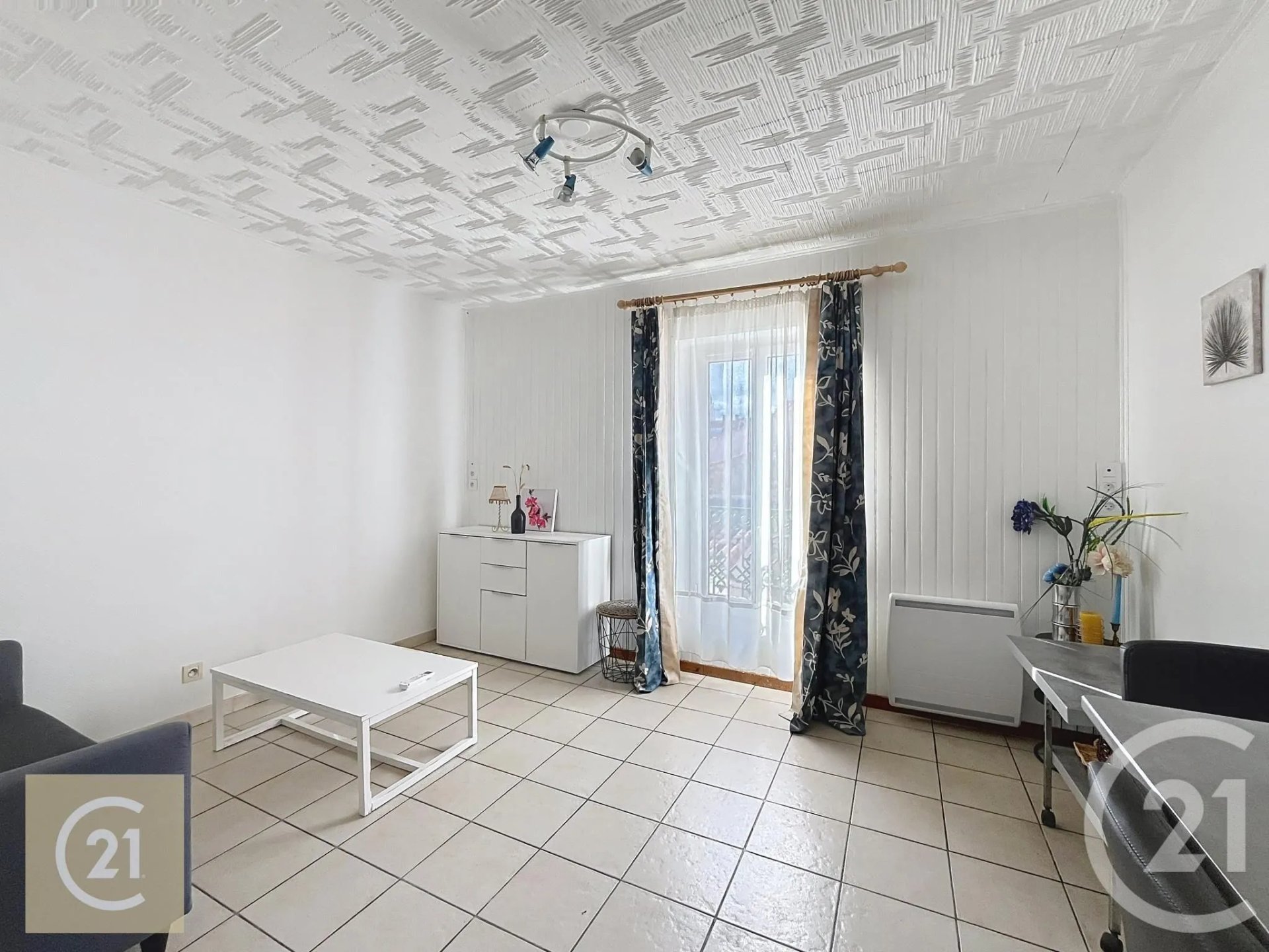Appartement à louer, 34m², Béziers