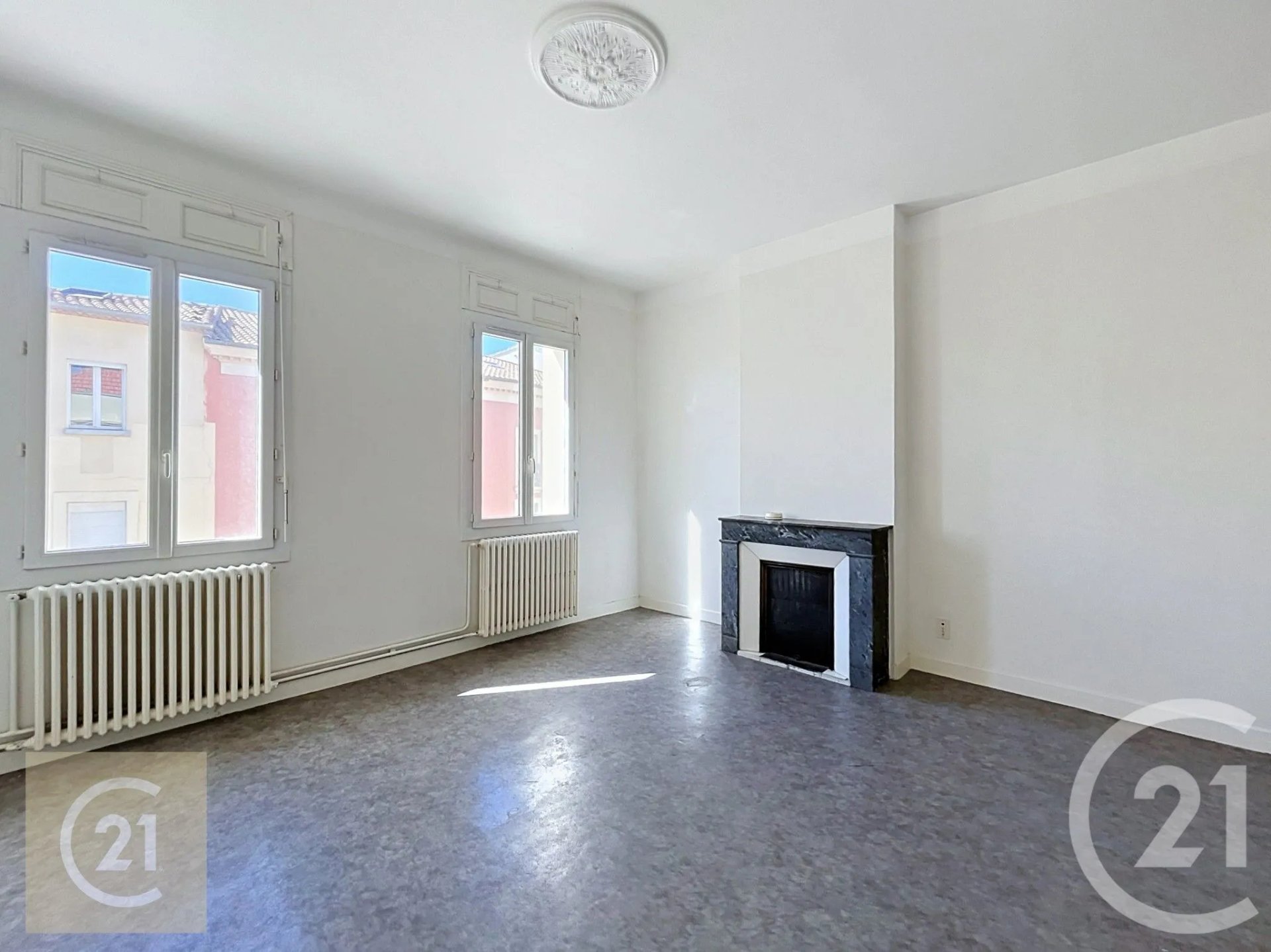 Appartement à louer, 83m², Béziers