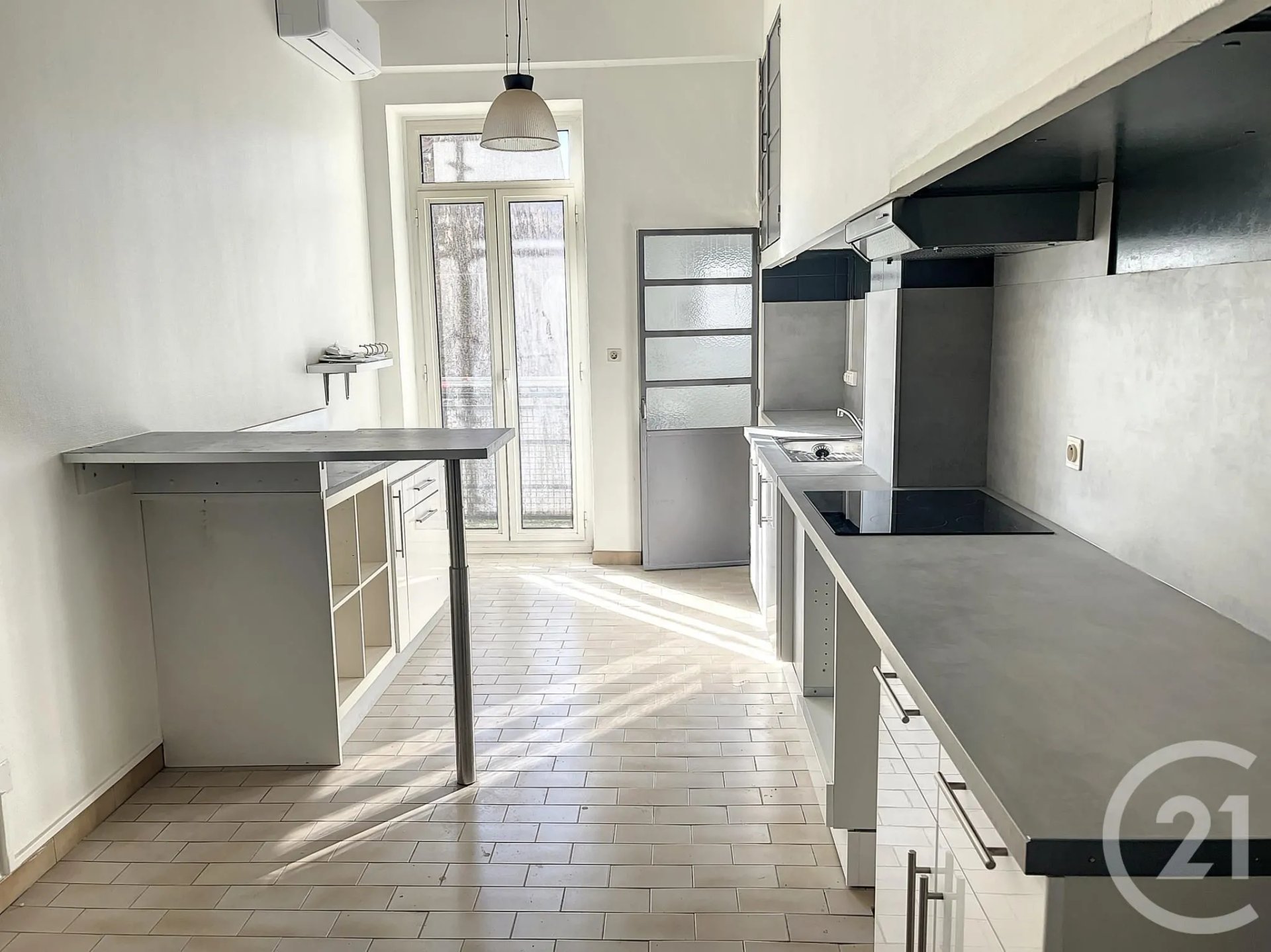 Appartement à louer, 99m², Béziers