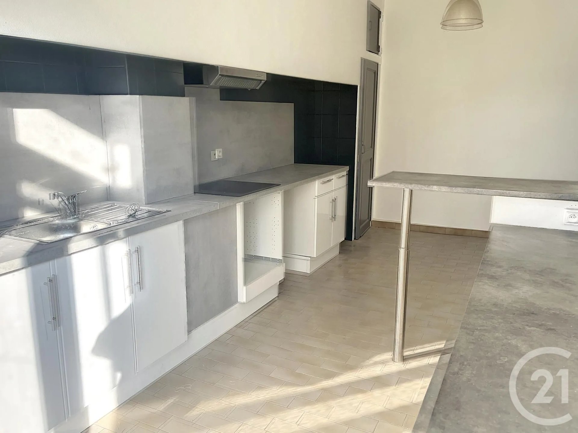 Appartement à louer, 99m², Béziers