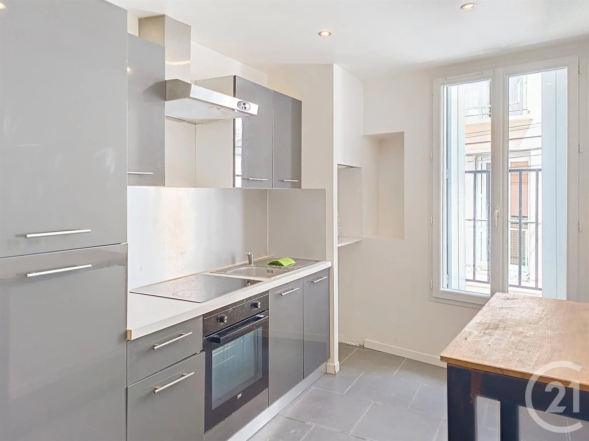Appartement à louer, 34m², Béziers
