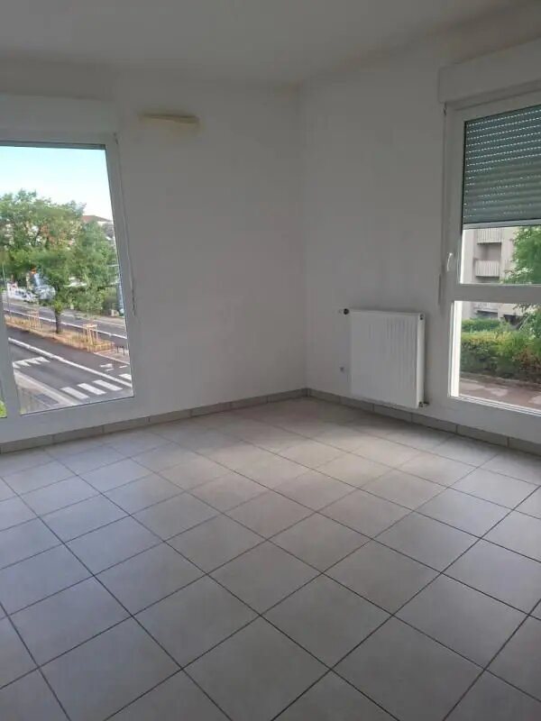 Appartement à louer, 59m², Pierre-Bénite