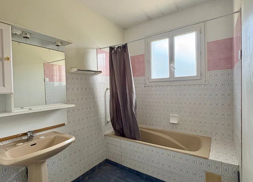 Maison à vendre, 93m², Saulgé