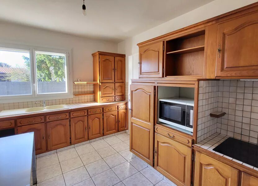 Maison à vendre, 86m², Montamisé
